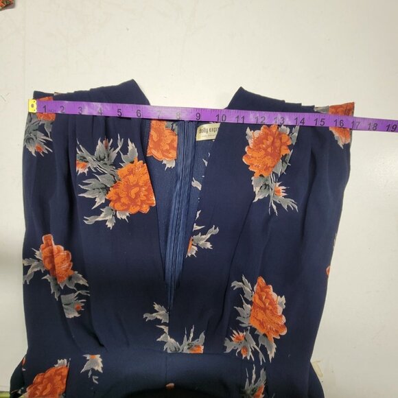 Floral Mini Romper Dress Sleeveless V Neckline - Picture 11 of 16